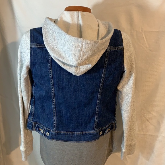 NWT Levis Original Hybrid Trucker Jean Denim Jacket Womens Size Medium - Picture 5 of 15